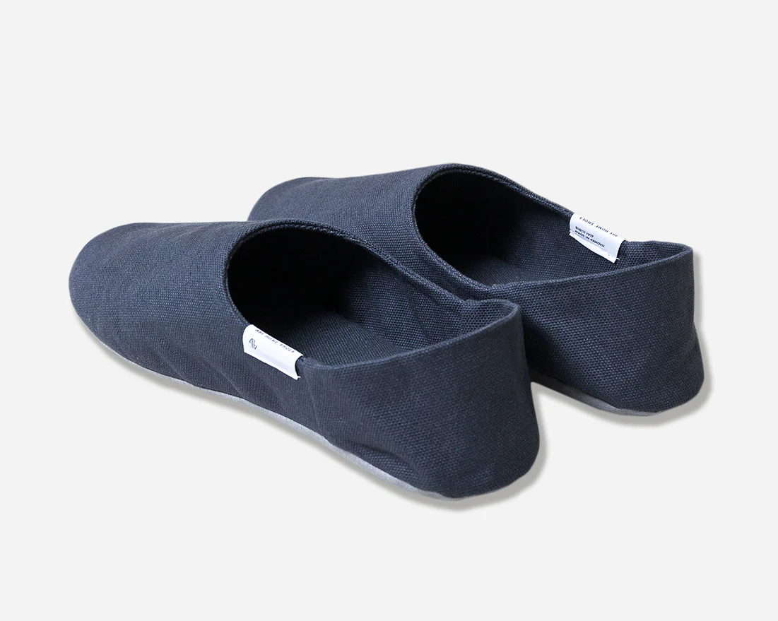 Unisex ABE Grey Canvas House Slippers - Image 3